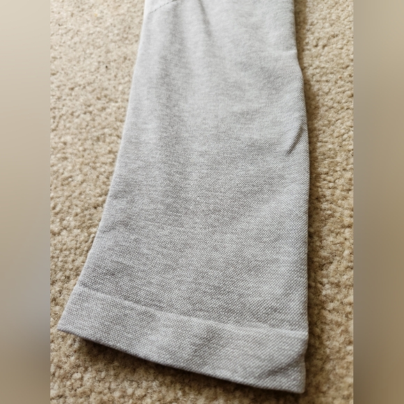 EUC Gymshark‎ gray/purple leggings - Picture 4 of 8